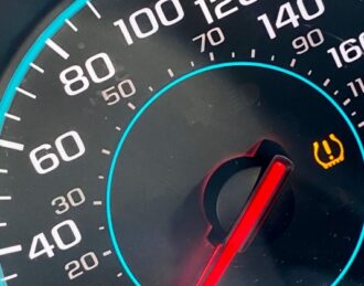 tire pressure light reset and TPMS diagnostic service in Mono, ON